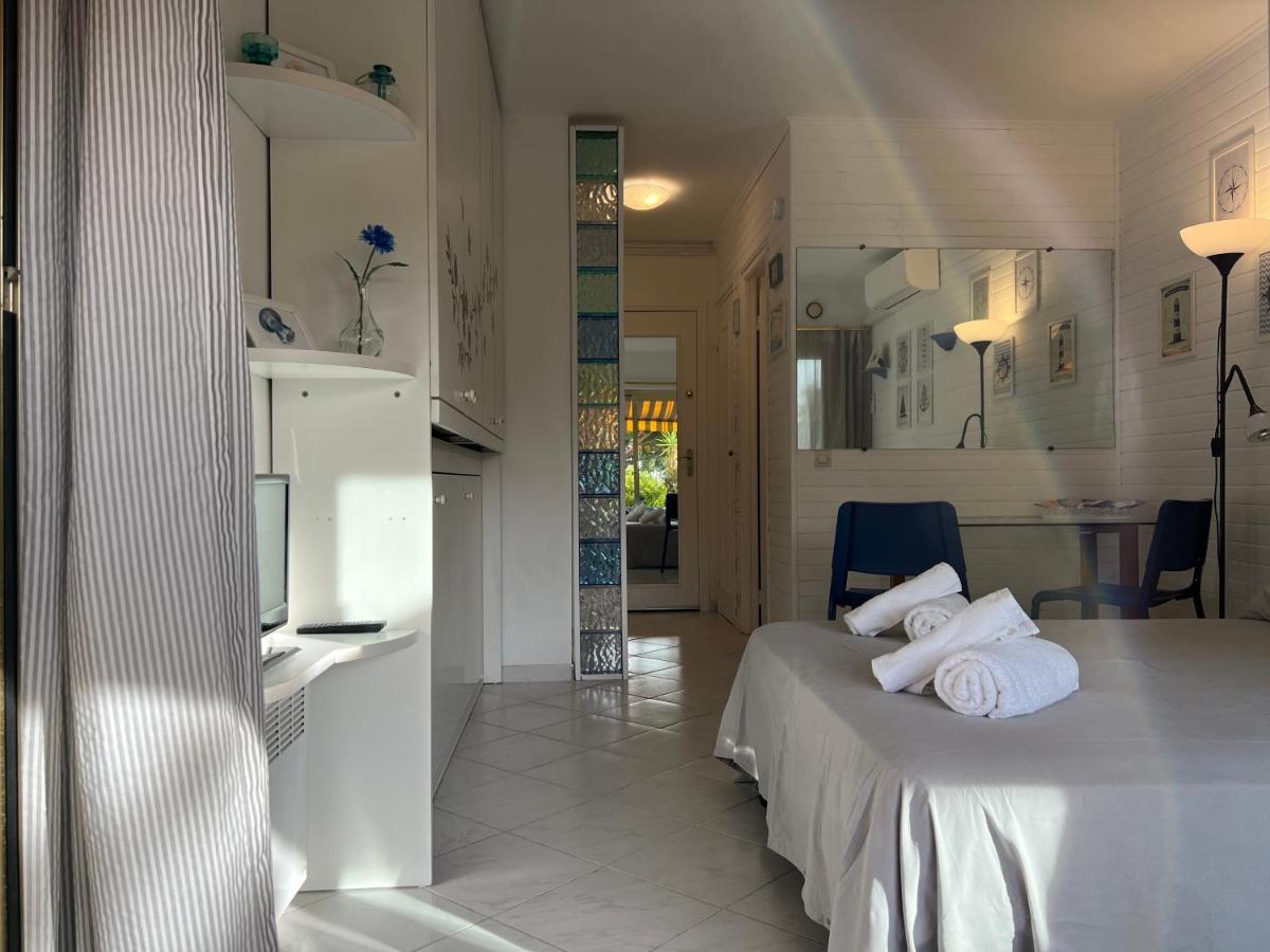 Blue Terrace Apartment - Marina Baie Des Anges Villeneuve-Loubet Esterno foto